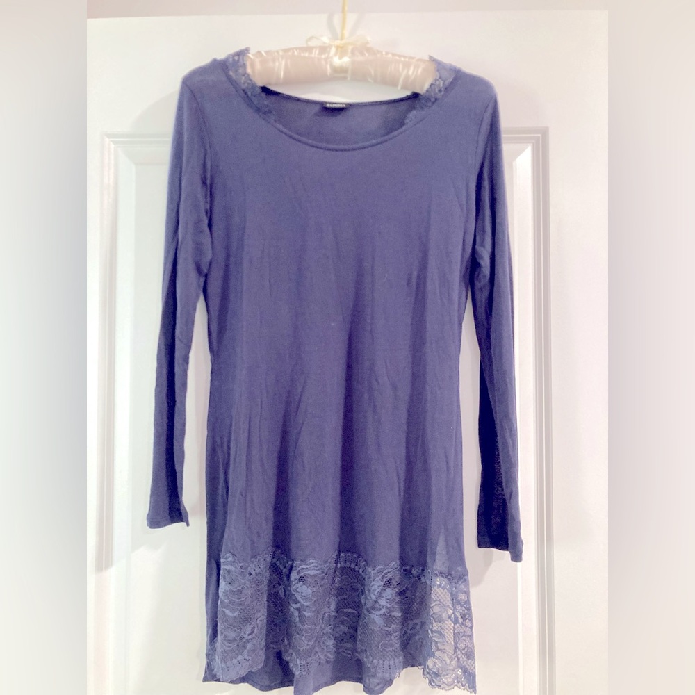 LA PERLA lace navy short pajama dress. Size Small
